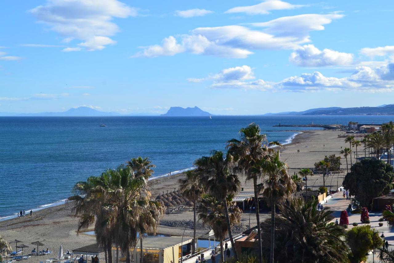 Sunnypalms - Beachfront Penthouse With Stunning Sea View Estepona Zewnętrze zdjęcie